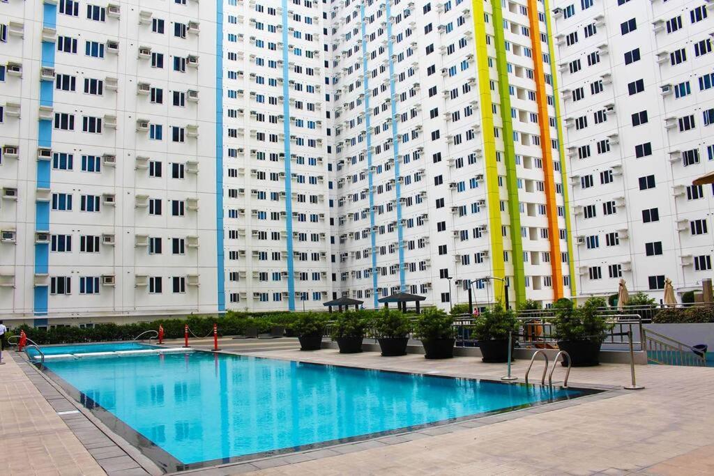 Huge A2J Executive Luxury 1Br Suite Near Abs Cbn, Gma Manila Eksteriør billede