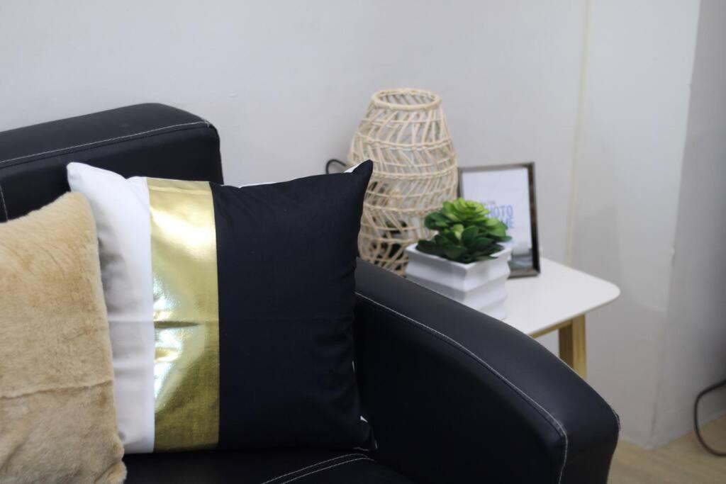 Huge A2J Executive Luxury 1Br Suite Near Abs Cbn, Gma Manila Eksteriør billede