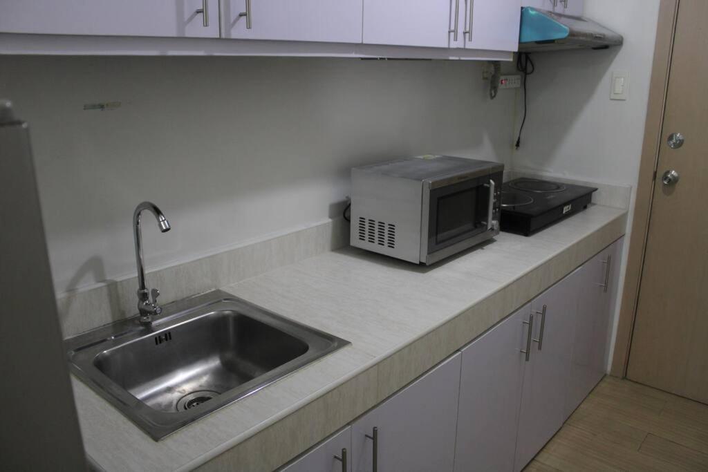 Huge A2J Executive Luxury 1Br Suite Near Abs Cbn, Gma Manila Eksteriør billede